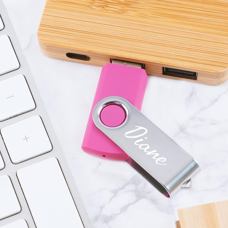 Personalizzato inciso USB flash drive rosa