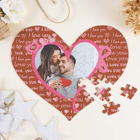 Puzzle a forma di cuore a tema amore