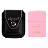 Briquet rosa Zippo inciso